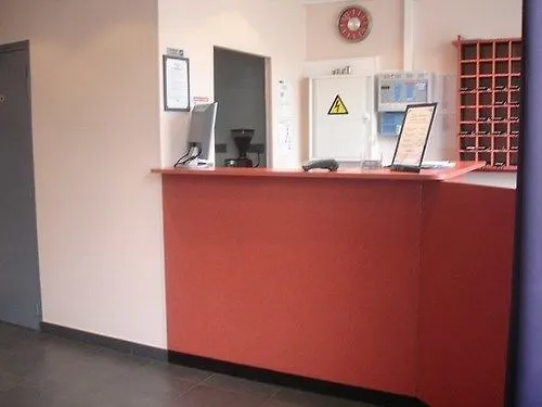 Moderne Hotel Nanterre